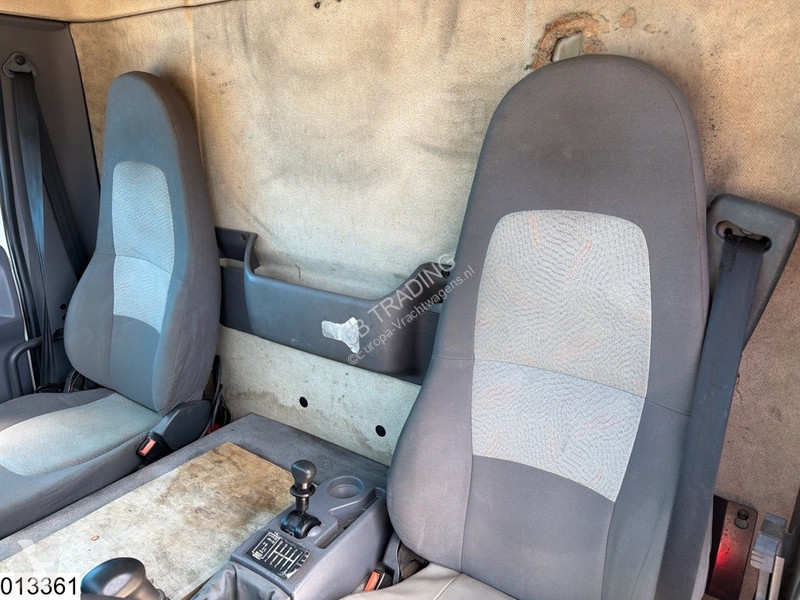 Lastbil Renault 220 EURO 3, Telma