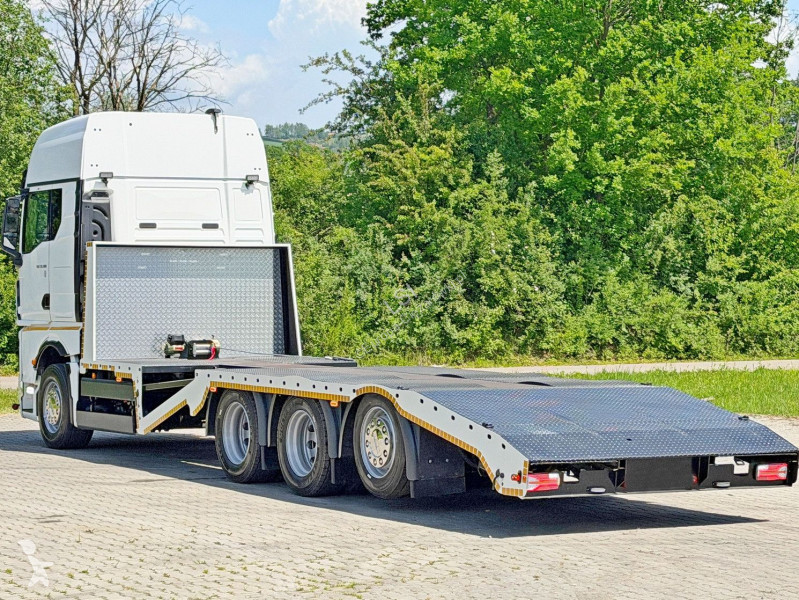 Камион MAN 35.580 * ABSCHLEPPWAGEN 9,00m * 8x4...