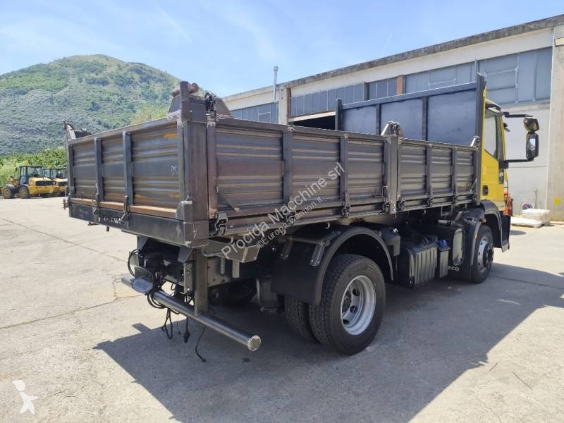 شاحنة Iveco