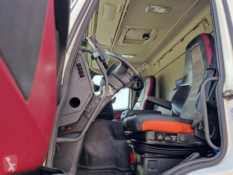 شاحنة Volvo 330 6x2*4 - Skiploader Laxo - Euro...