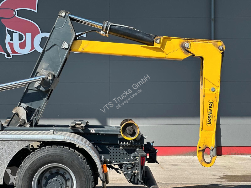 شاحنة Iveco XWay 480 8x4 BL  PALFINGER P24A AK...
