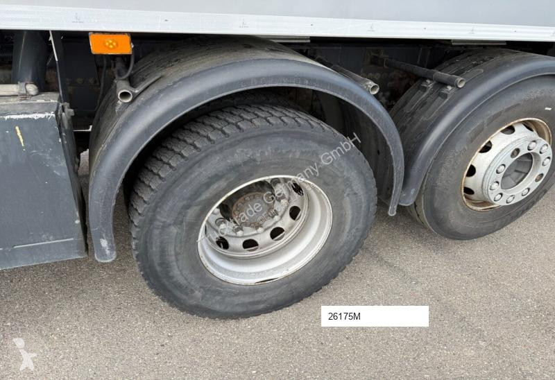 شاحنة Volvo 638 FM-420