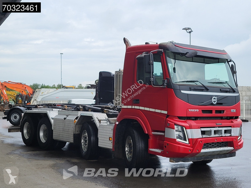شاحنة Volvo 460 8X4 HIAB XR26Z56...