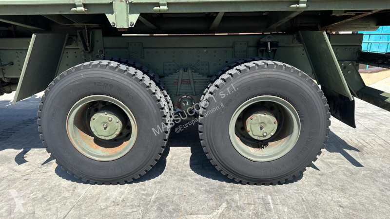 شاحنة Iveco 6x6