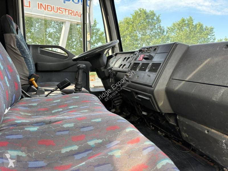 شاحنة Iveco