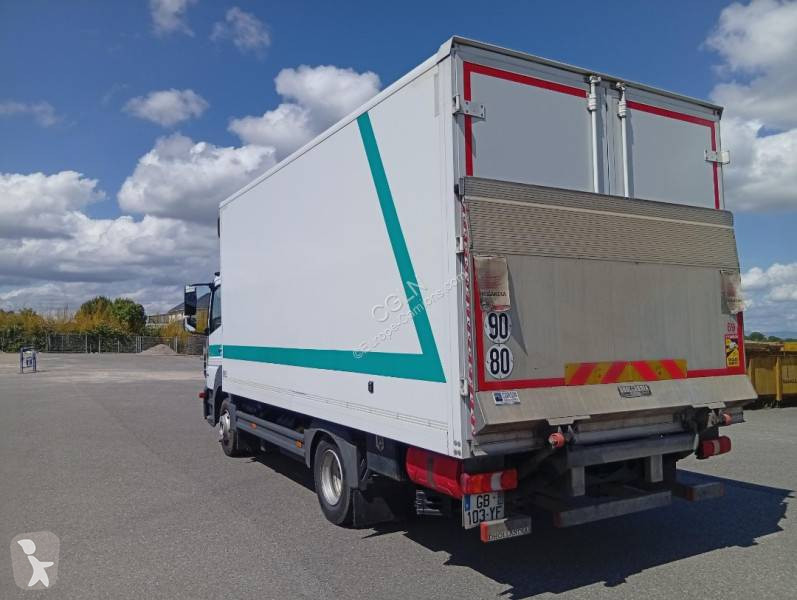 Kamion Mercedes 818
