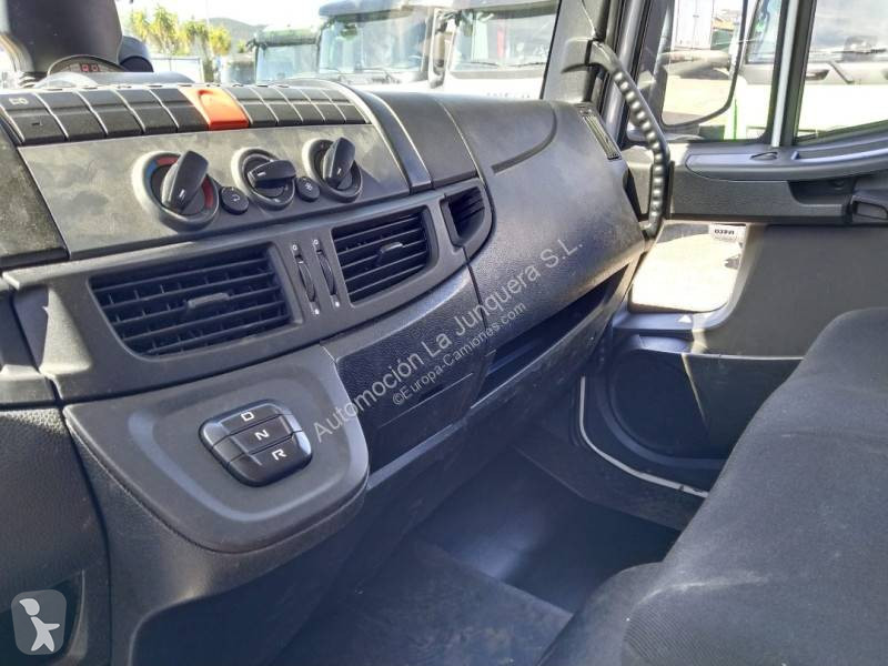 شاحنة Iveco
