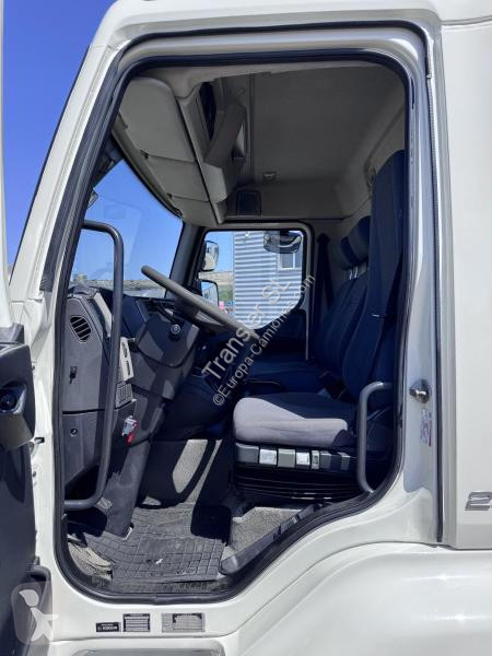 شاحنة Volvo FLL-42-240
