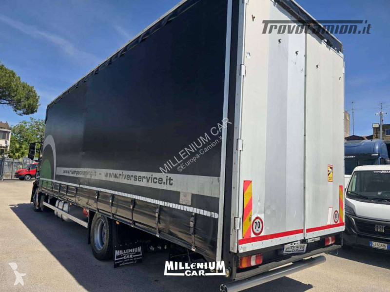 شاحنة Mercedes 18-35 EURO 6 ATTACCO BIGA KM 610000