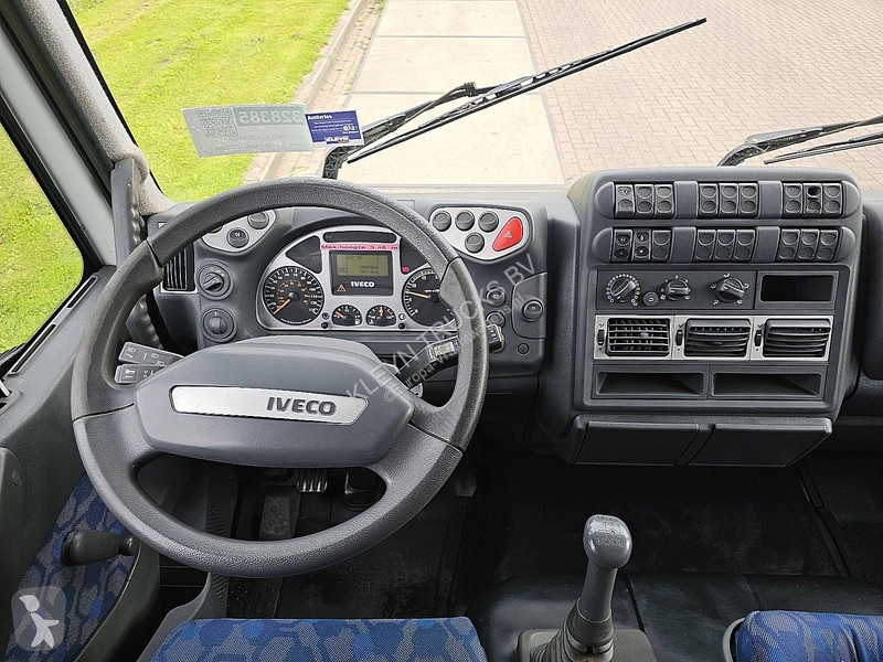 شاحنة Iveco 80E17 EUROCARGO
