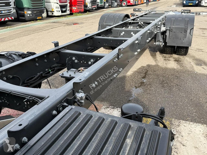 شاحنة Renault D WIDE 19T - 320HP - CHASSIS +...