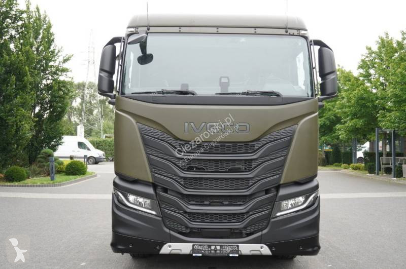 شاحنة Iveco