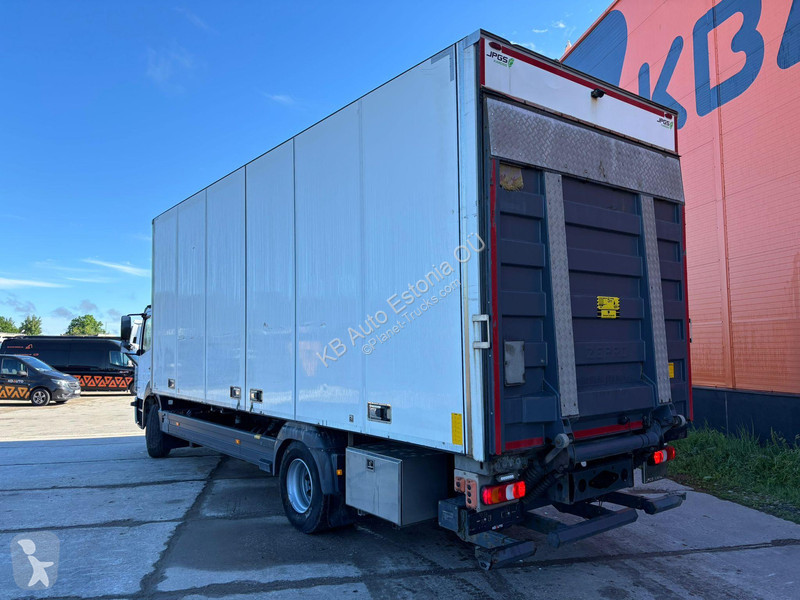 Mercedes 1524 4x2 BOX L=7509 mm truck