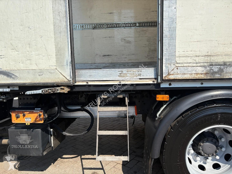 شاحنة Renault + DHOLLANDIA LOADLIFT + SMART...