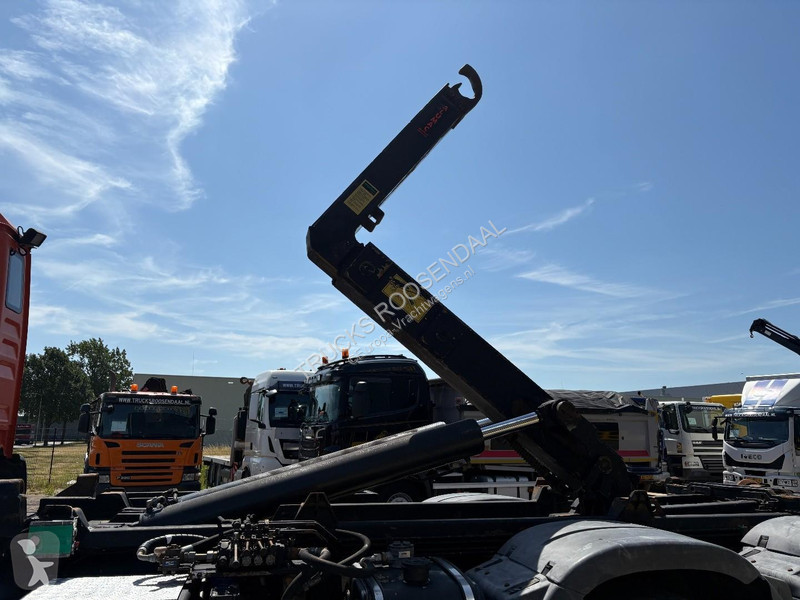 شاحنة MAN TGA + 6X4 + HOOK ARM SYSTEM + MANUAL...