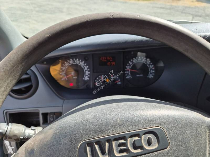 شاحنة Iveco