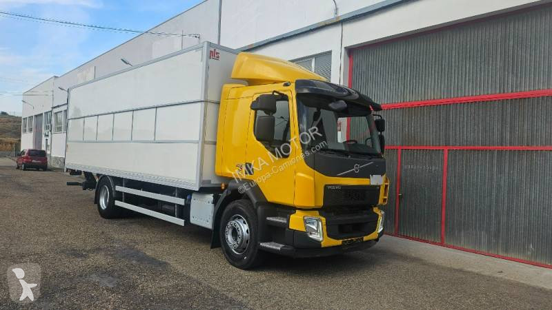 شاحنة Volvo