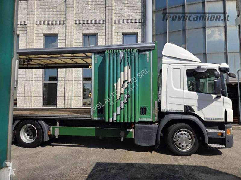 شاحنة Scania P320 6x2