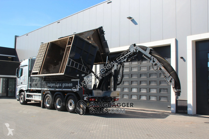 شاحنة Mercedes RSP Saugbagger