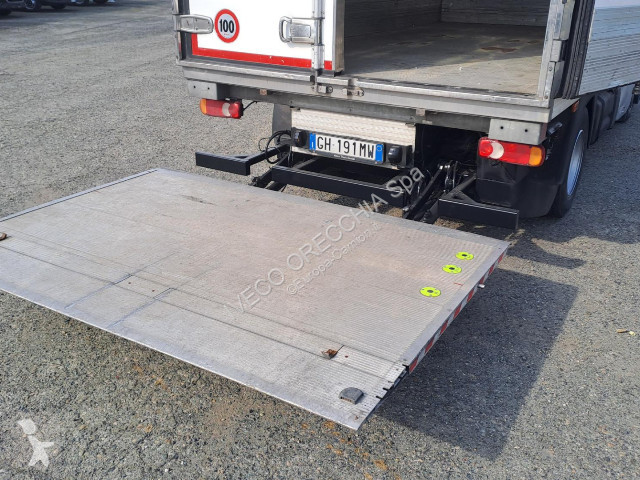 شاحنة Volvo FL100