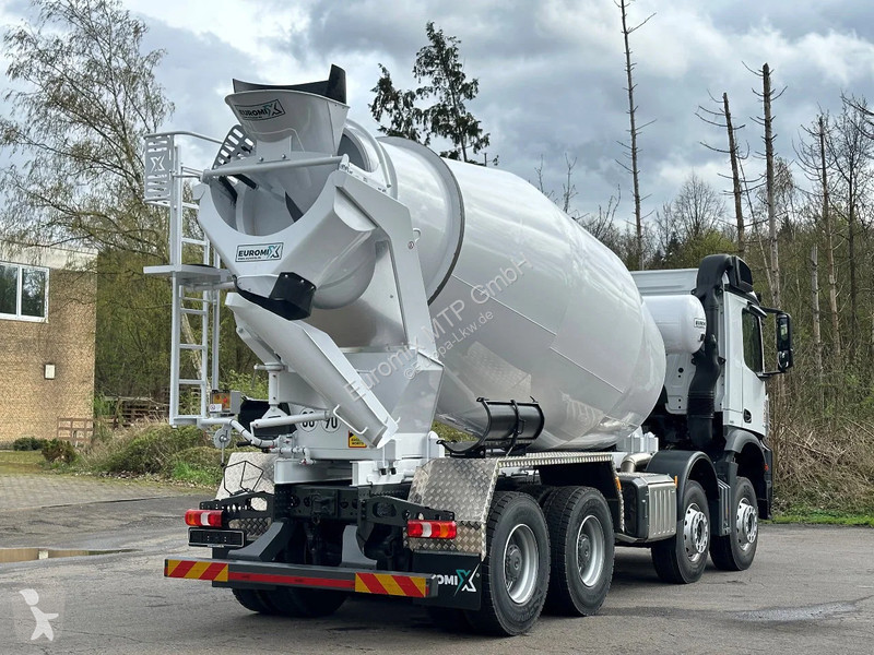 Betonárske zariadenie Mercedes 4145...