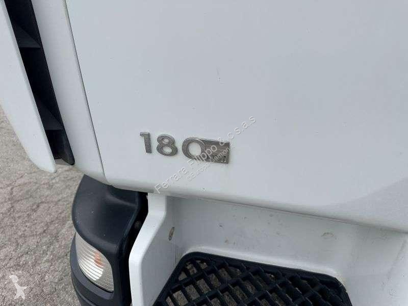 شاحنة Renault MACCHINA OPERATRICE