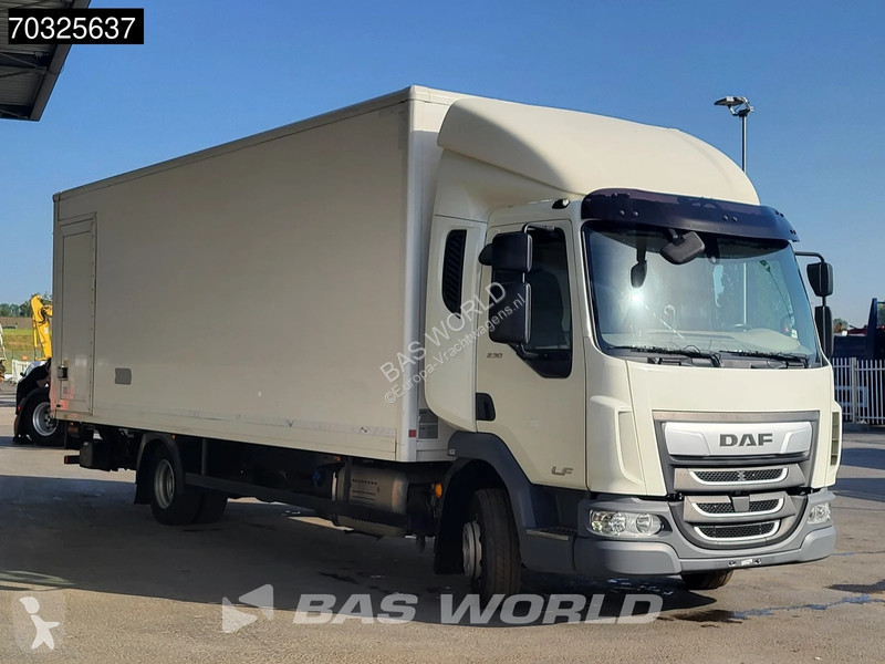 شاحنة DAF LF 230 LF 4X2 12tonner kg...