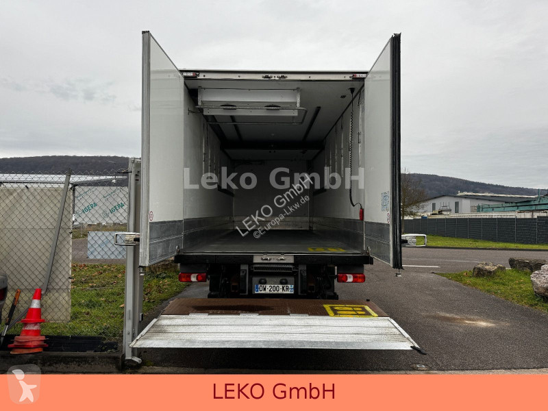 Camión Mercedes 1524 Mit Carrier Sp 850Mt