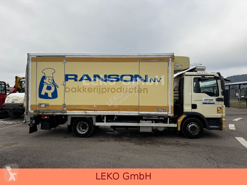 شاحنة MAN 12.220 Mit Carrier Sp 750Mt