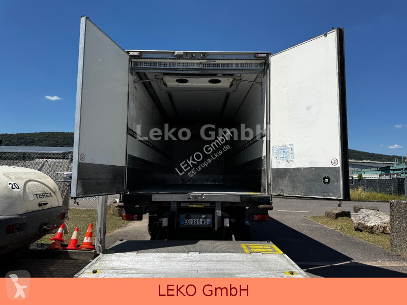 شاحنة Renault D  280.19 Mit Carrier Sp 1150Mt