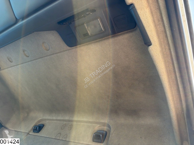 شاحنة Renault 220 Manual gearbox, Petrol,...