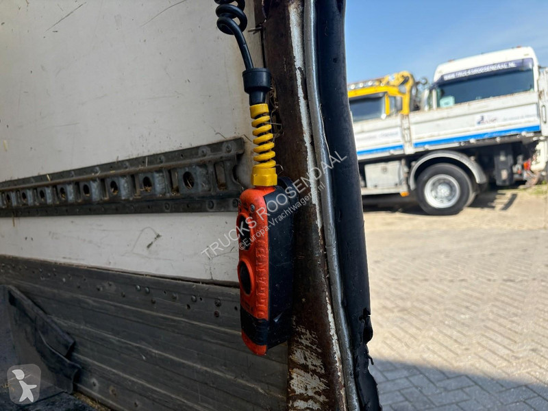 شاحنة MAN 170 C + Loadlift + Euro 3