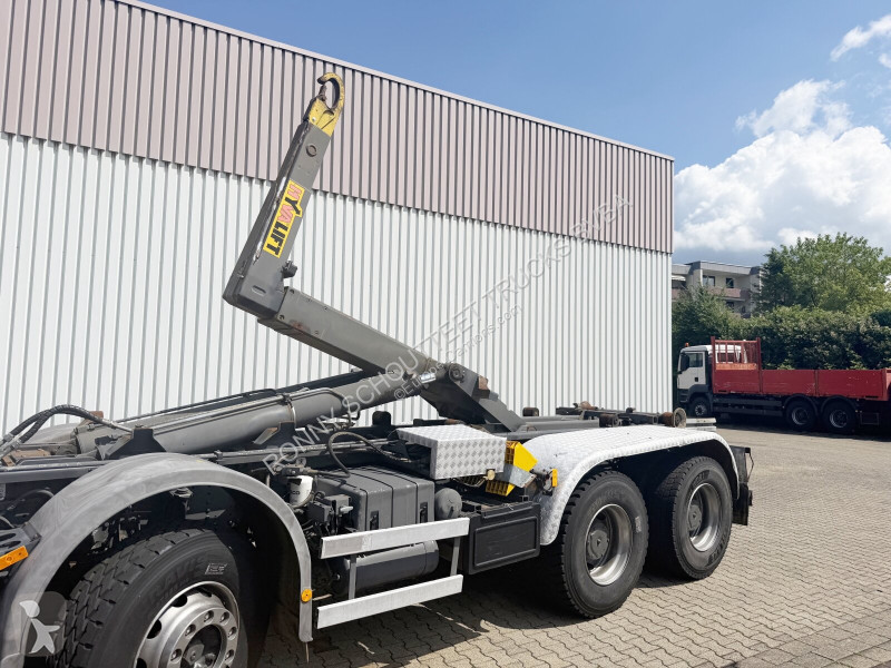 Camion  Trakker AD340T41/P 8x4 Trakker...