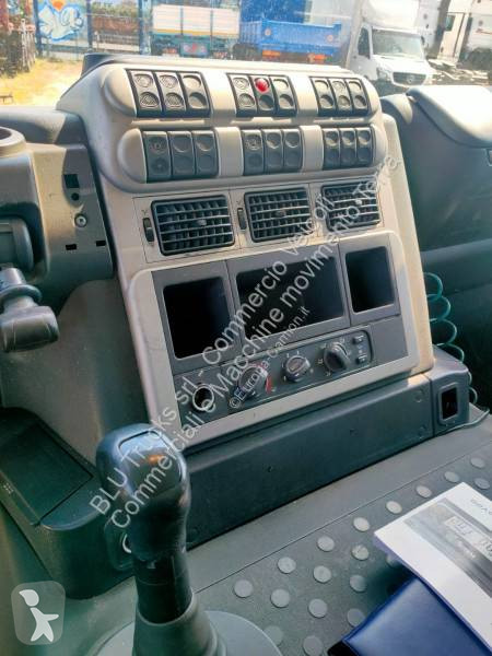شاحنة Iveco