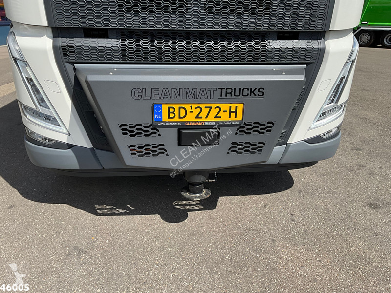شاحنة Volvo 500 Euro 6 8x2 HMF 95 Tonmeter...