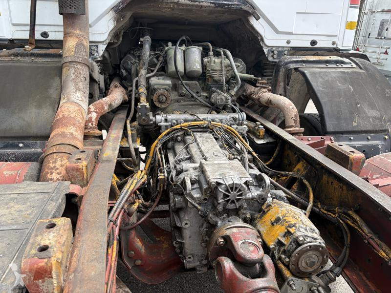 شاحنة Mercedes 13t big axels