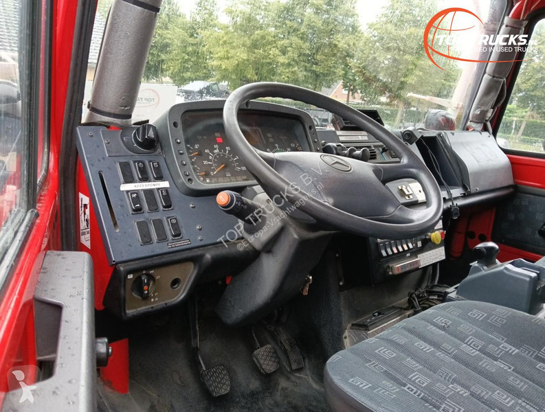 شاحنة Mercedes U 5000 4x4 - (type 437.4) 4000...