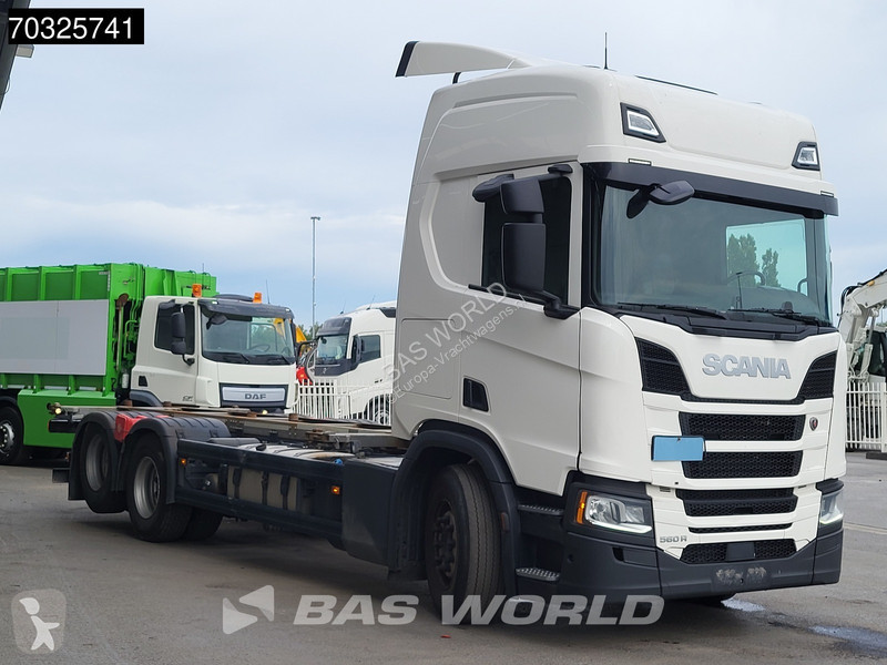 شاحنة Scania 560  6X2 BDF 9t Front Axle Full...