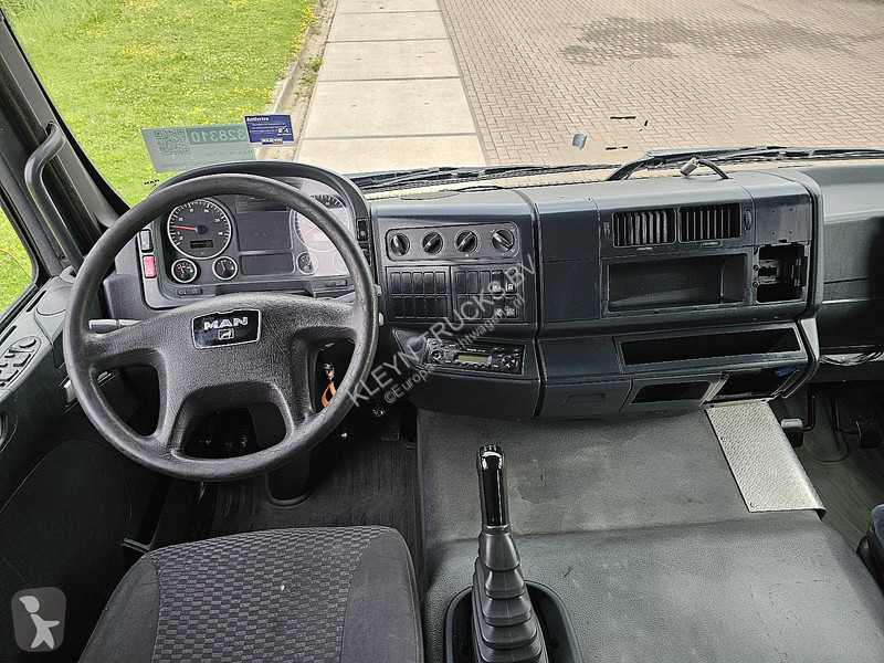 Camion MAN 18.240  DOKA DOUBLE CABIN