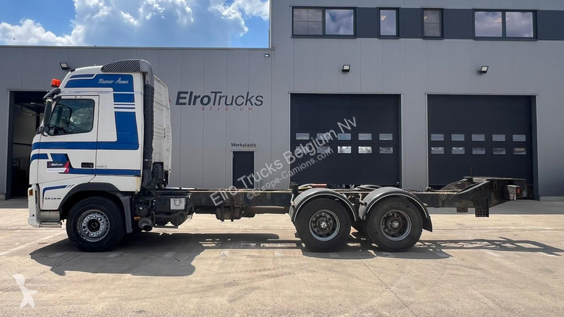 شاحنة Volvo 660 (BIG HUB / GRAND PONT / EJE...
