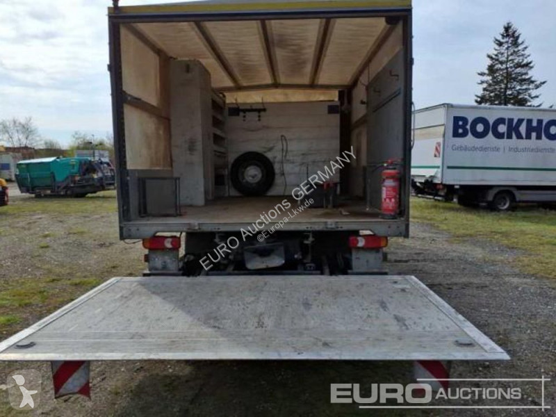 شاحنة Iveco 80E 19DE