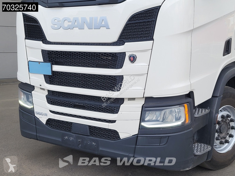 شاحنة Scania 560  6X2 etarder Full Air Euro 6