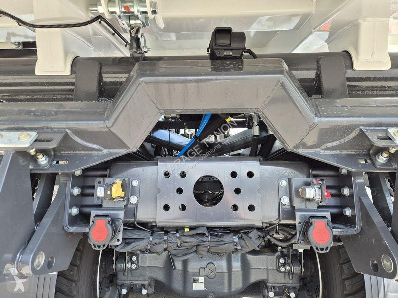شاحنة Renault 520 BI-BENNE + GRUE / VOITH KSeries
