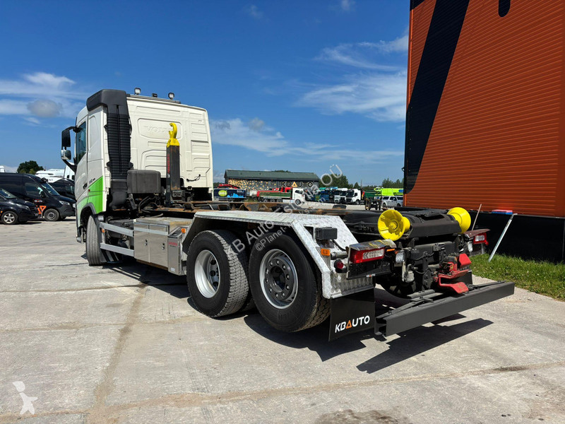 شاحنة Volvo 540 6x2*4 HIAB XR 21 ton / L=5650...