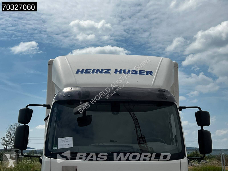 شاحنة DAF LF 230 LF 4X2 12tonner kg...