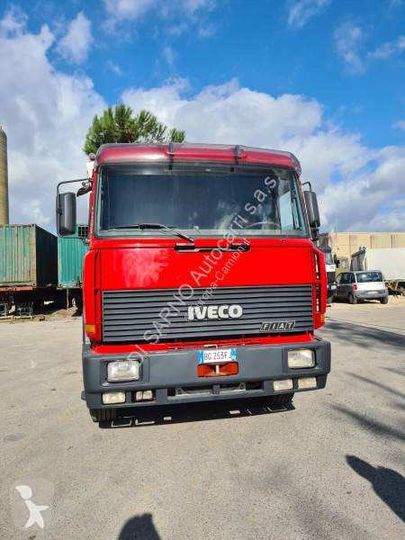 شاحنة Iveco