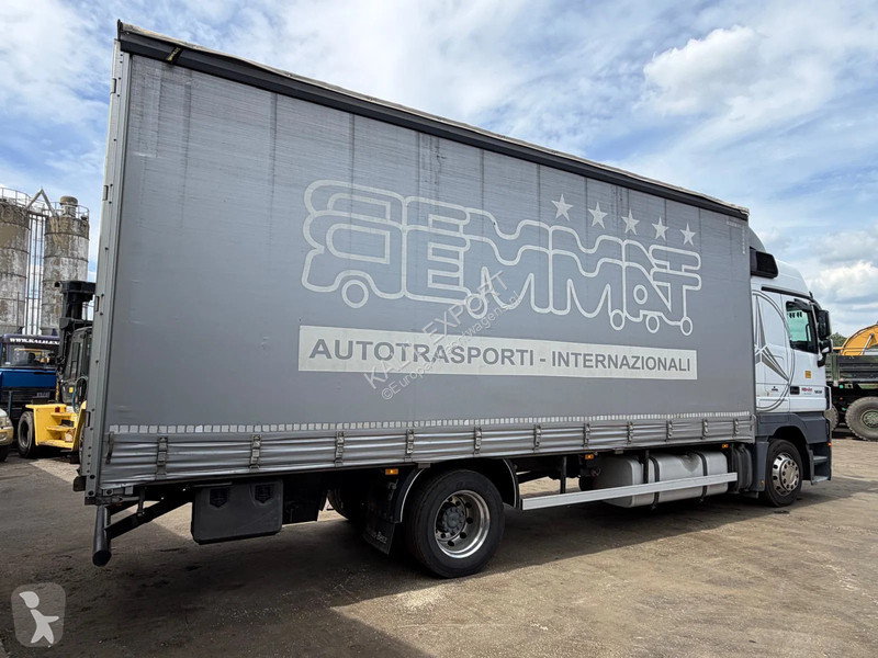 شاحنة Mercedes 1836 MP3 - Box Truck - 6...