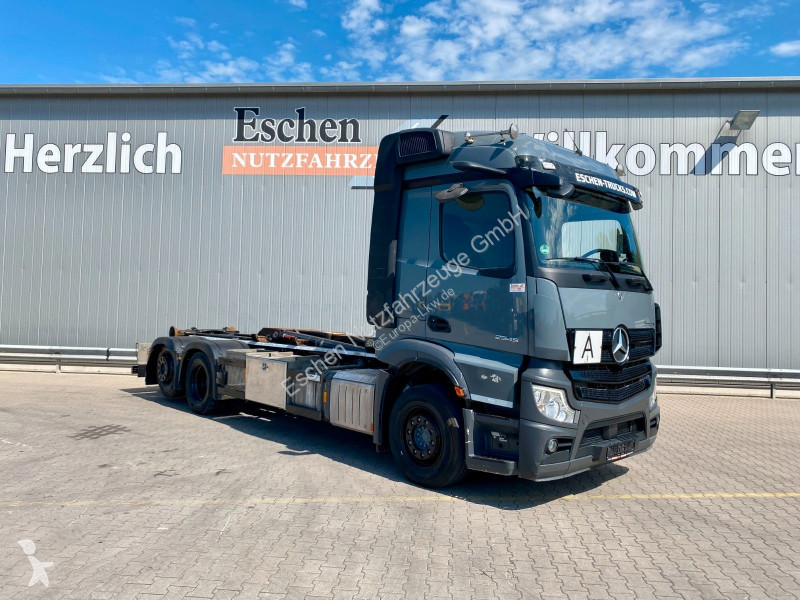 شاحنة Mercedes 2545 | HIAB...