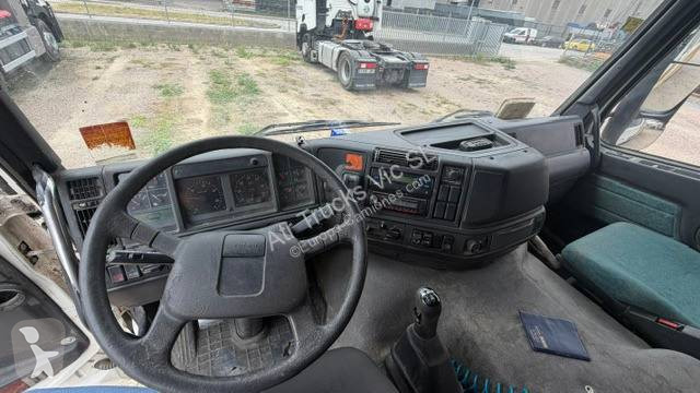 شاحنة Volvo