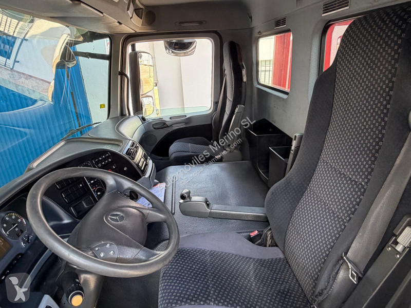 شاحنة Mercedes ACTROS 2532